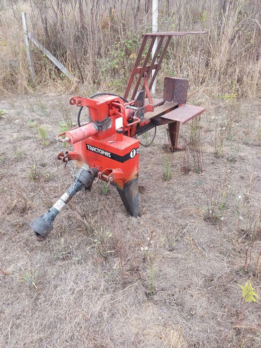 Rachador de lenha horizontal