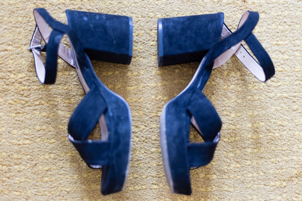 Mtng- Sandálias Pretas com salto 9 cm