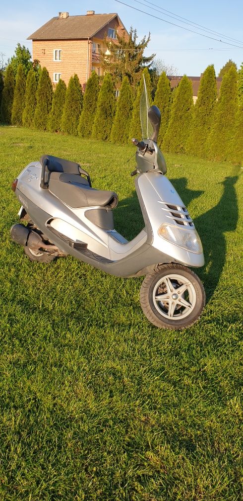 Piaggio hexagon gtx