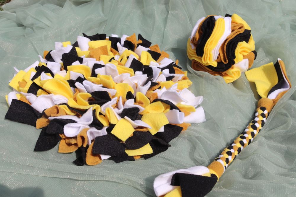 ZwierzoBox – zestaw kula, mata węchowa i szarpak dla psa