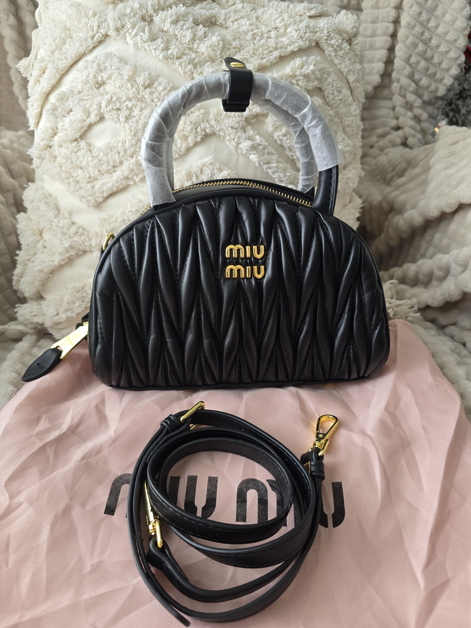 Mala Miu Miu- nova com dustbag