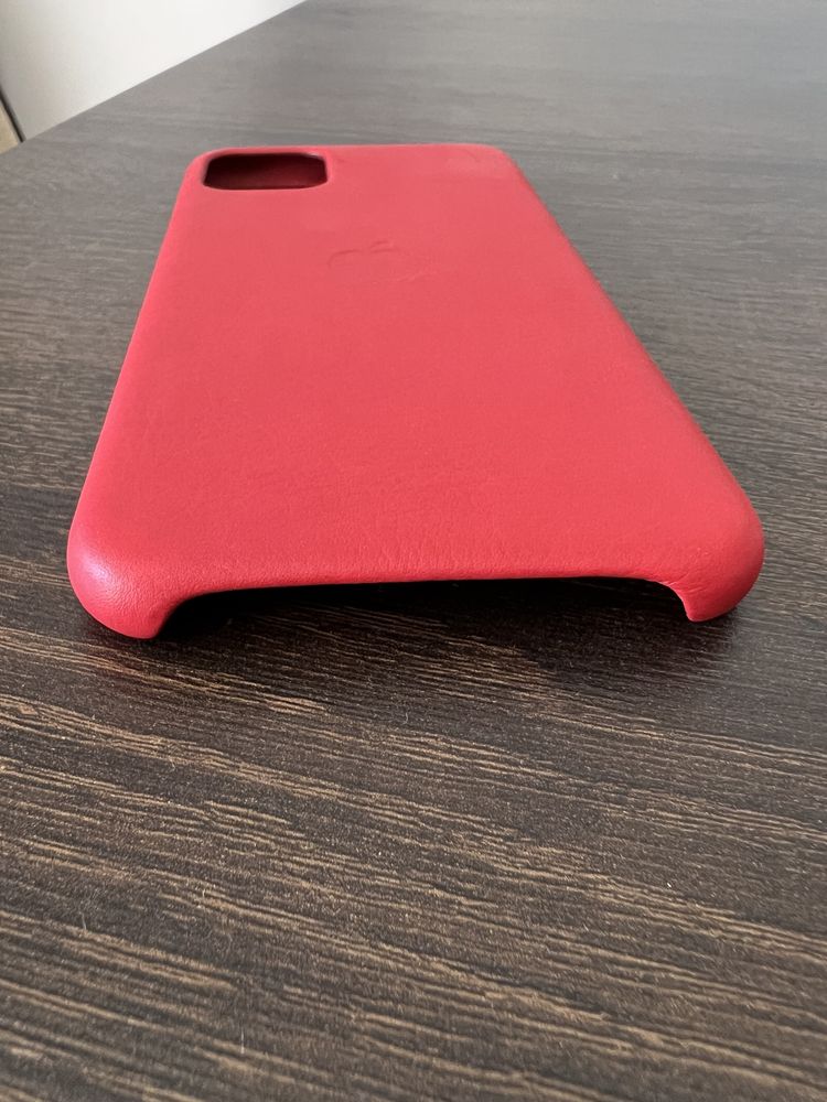 Etui skórzane Apple iPhone 11 Pro Max Product Red - oryginalne