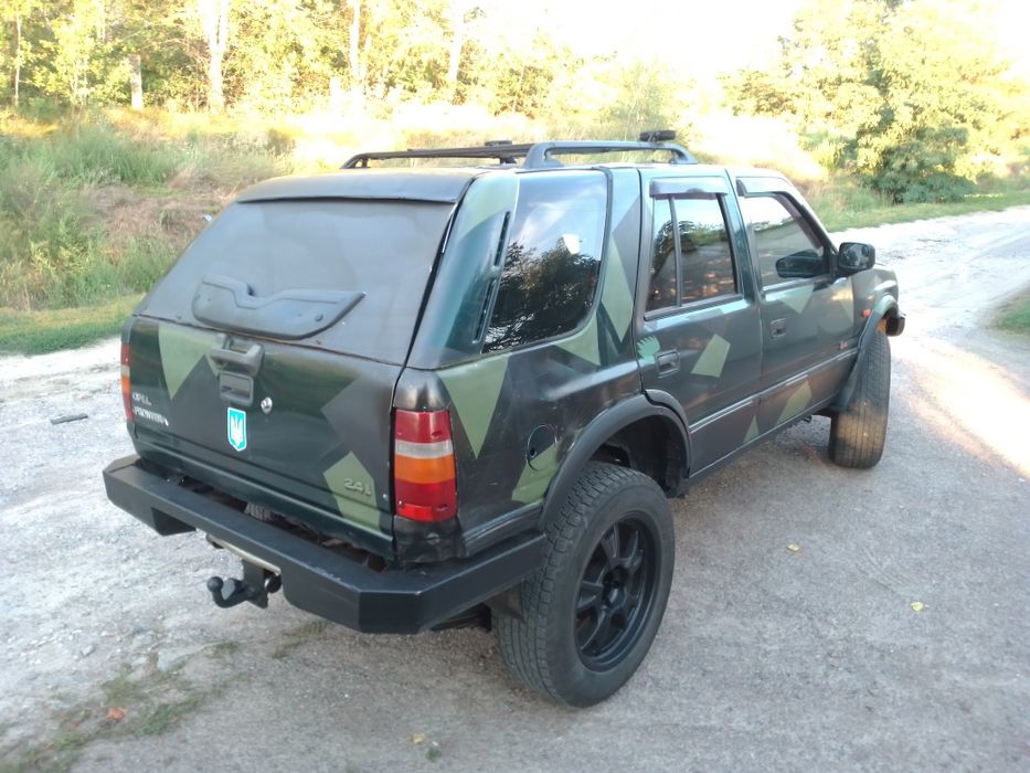 OPEL FRONTERA 4×4, 2.4 ГБО, бойова конячка