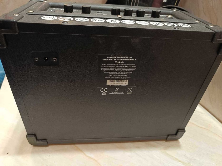 Gitara elektryczna Yamaha Pacifica 120H z wzmacniaczem Blackstar Core