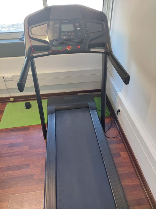 Passadeira Domyos T900D como nova