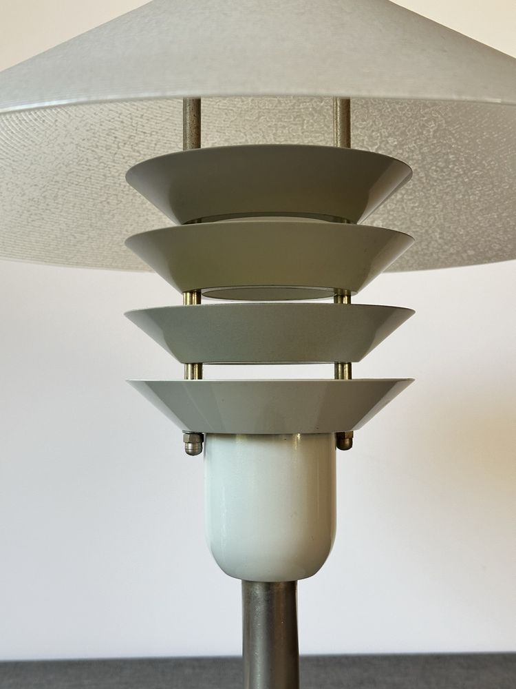 Piękna lampa w stylu Space Age vintage lata 60 XX wieku.