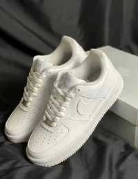 Nike Air Force 1 Low '07 White   37