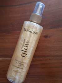 Yoskine Natural Glow, mgiełka do ciała ze złotymi drobinkami

Spray do