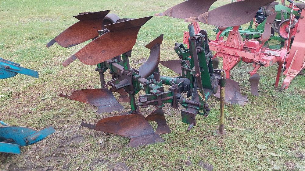 Pług 2 3 skibowy obrotowy Kverneland Lemken Krone