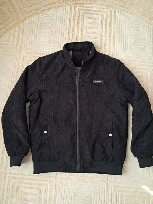 Вельветова куртка