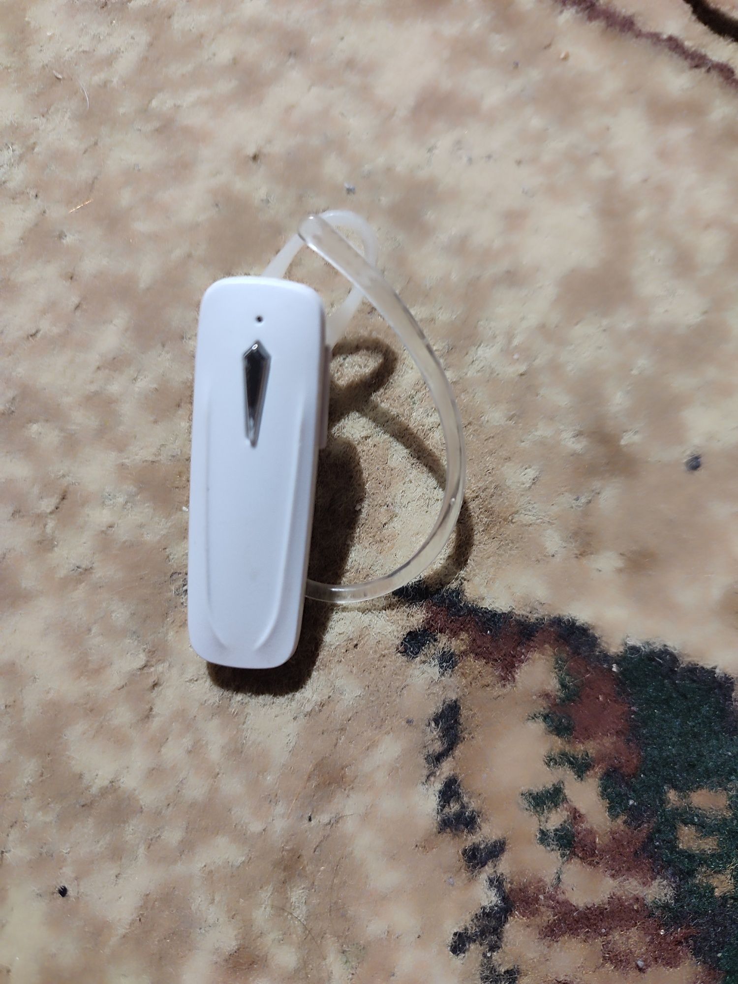 Bluetooth навушник