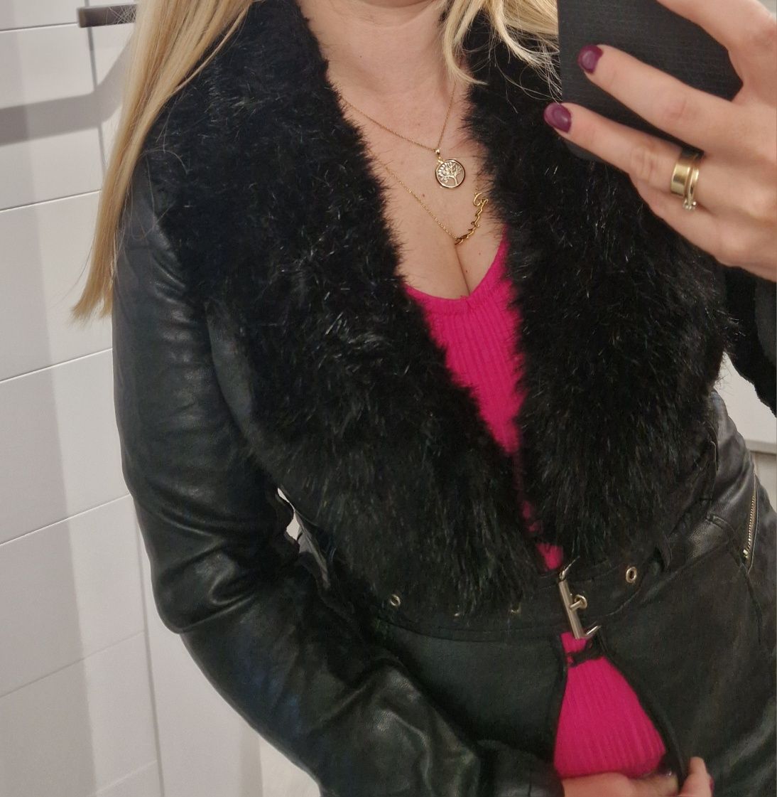 Sexy kurtka czarna z kożuszkiem xs