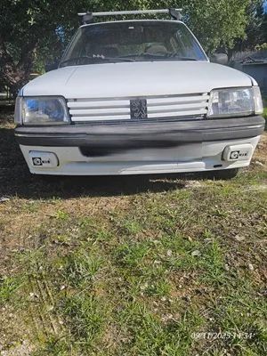 Peugeot 205