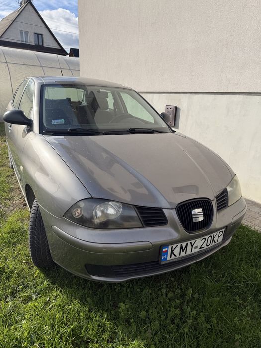 Seat ibiza 2004 1.2 benzyna