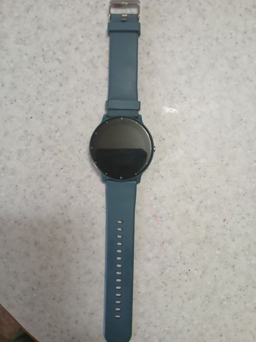 Смарт годинник в чудовому стані.