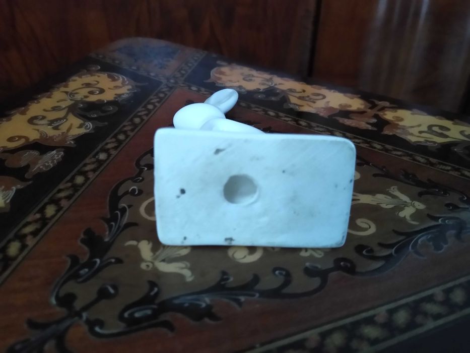 Ćmielów figurka porcelanowa zajączek