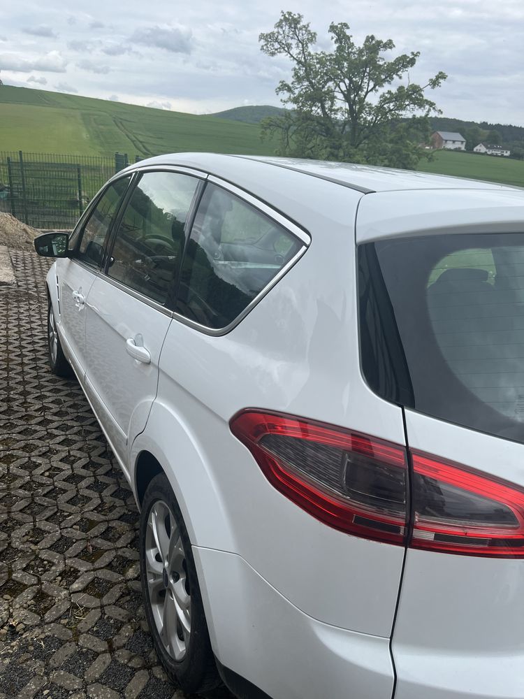 Ford S-Max 163km