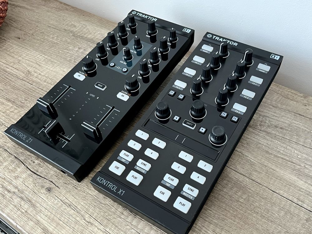 Native Instruments TRAKTOR KONTROL Z1 + X1