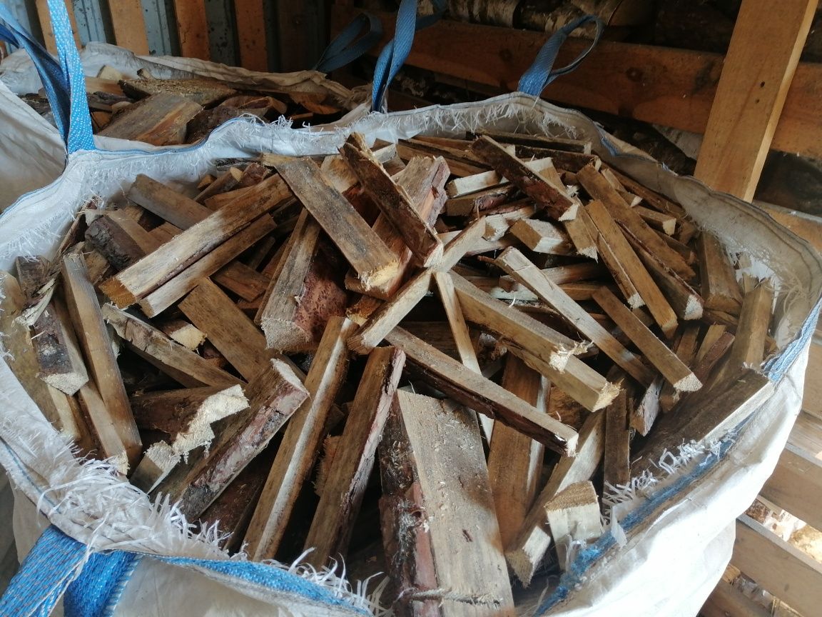 Drewno brzozowe suche gotowe do palenia