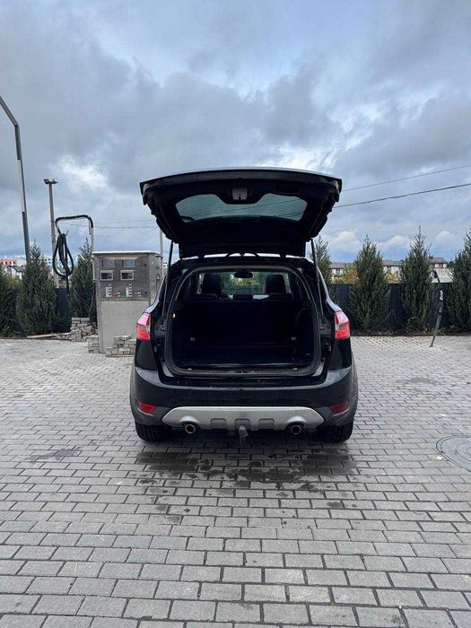 Ford Kuga 2008•Повний привід•Панорама•Шкіра