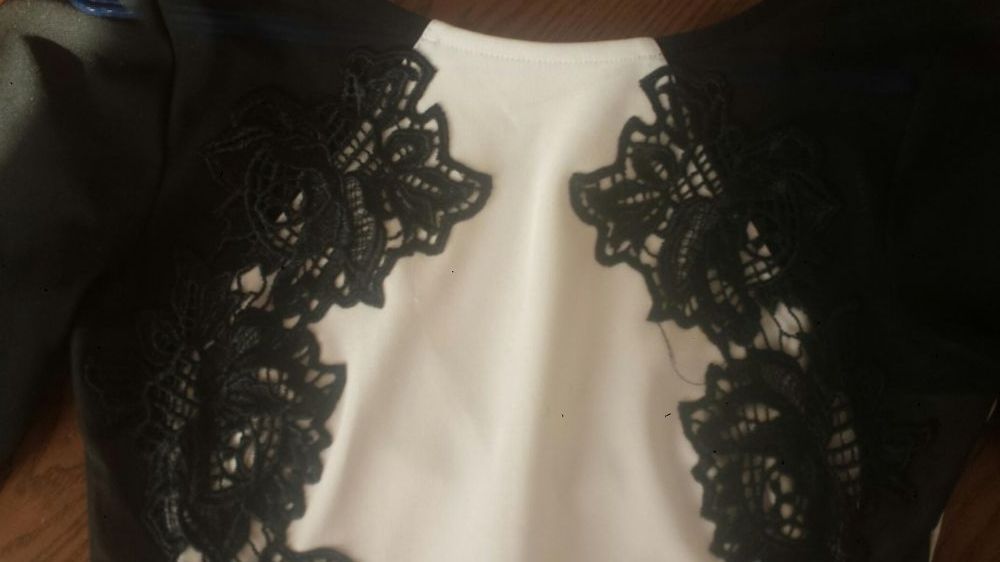 Sukienka koktajlowa Lipsy