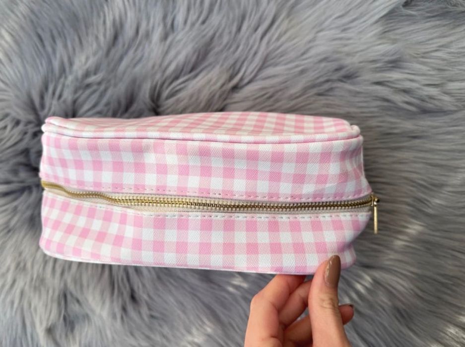 kosmetyczka różowa w kratę the vintage cosmetic użyta raz pojemna