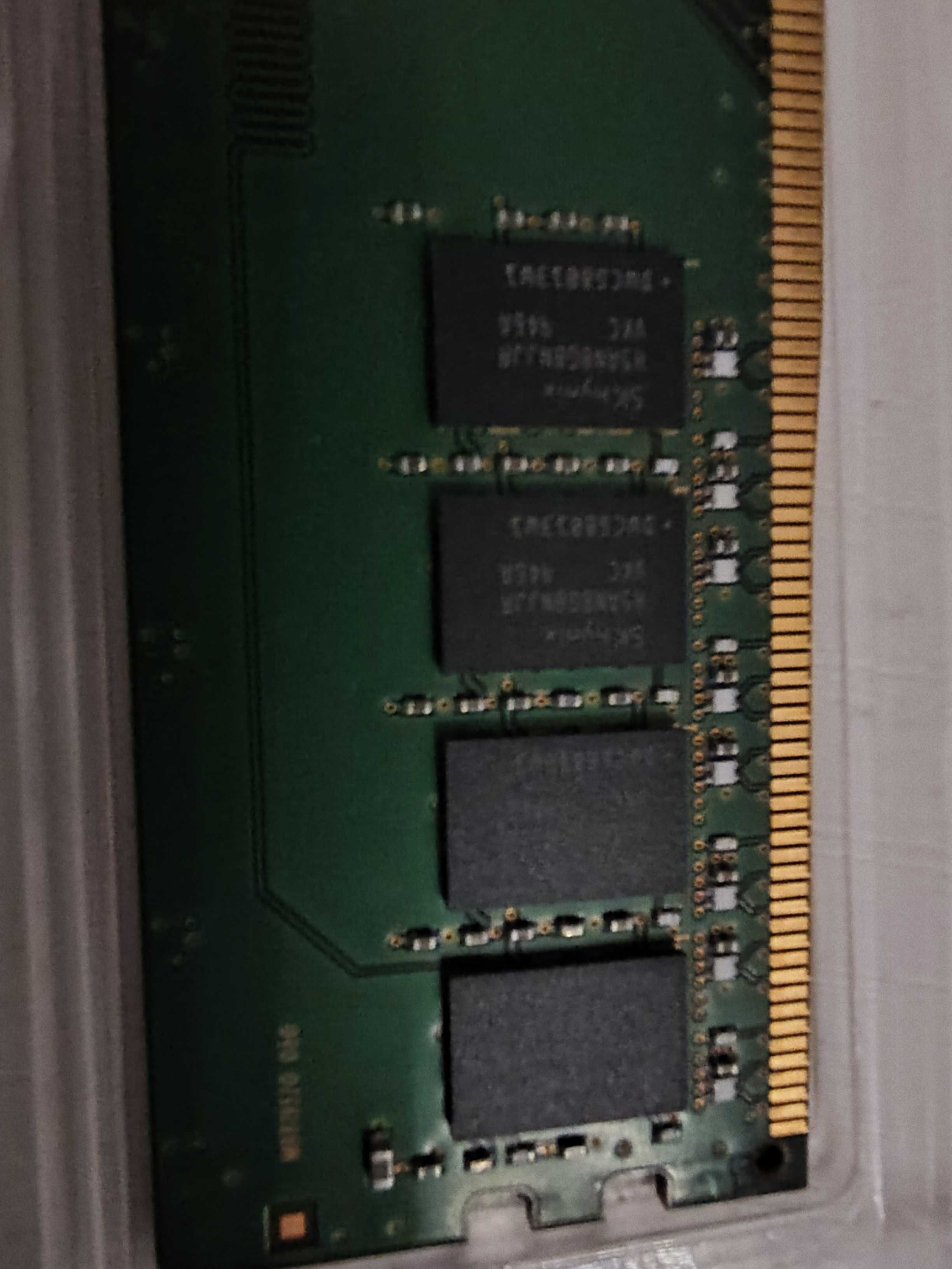 ОЗУ Оперативна пам'ять DIMM 8Gb DDR4-2666 Hynix HMA81GU6JJR8N-VK