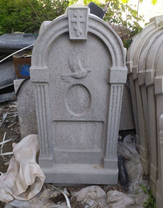 Памятники бетонные от 2200 грн Днепр