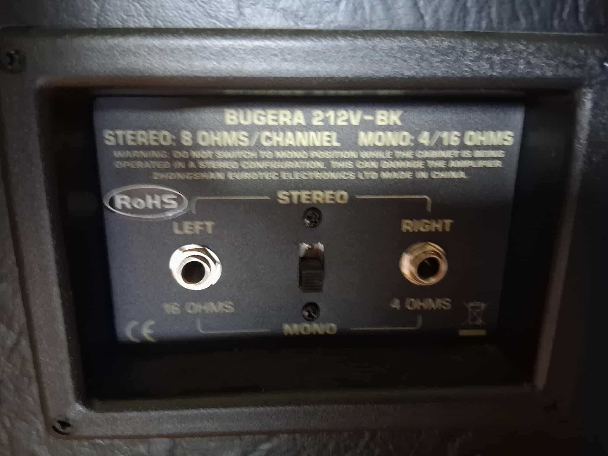 Kolumna Bugera 212V-BK