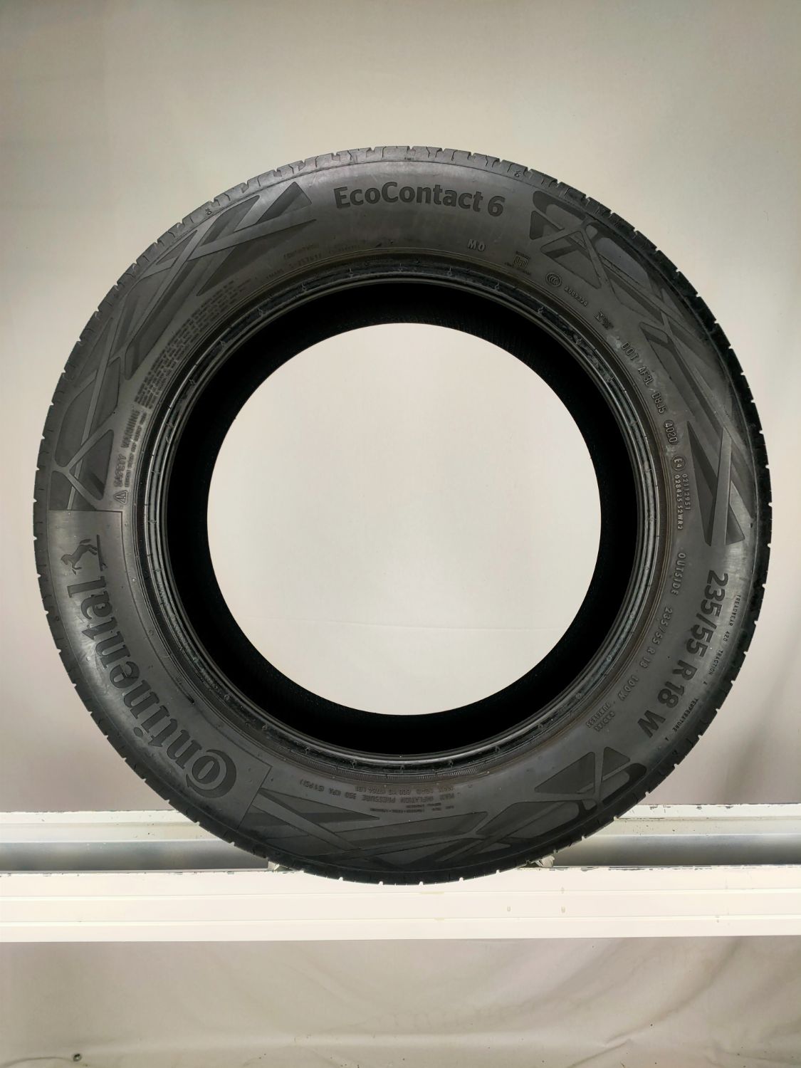 Opony 235/55R18 lato 235/55/18 CONTINENTAL (osobowe) OO13358
