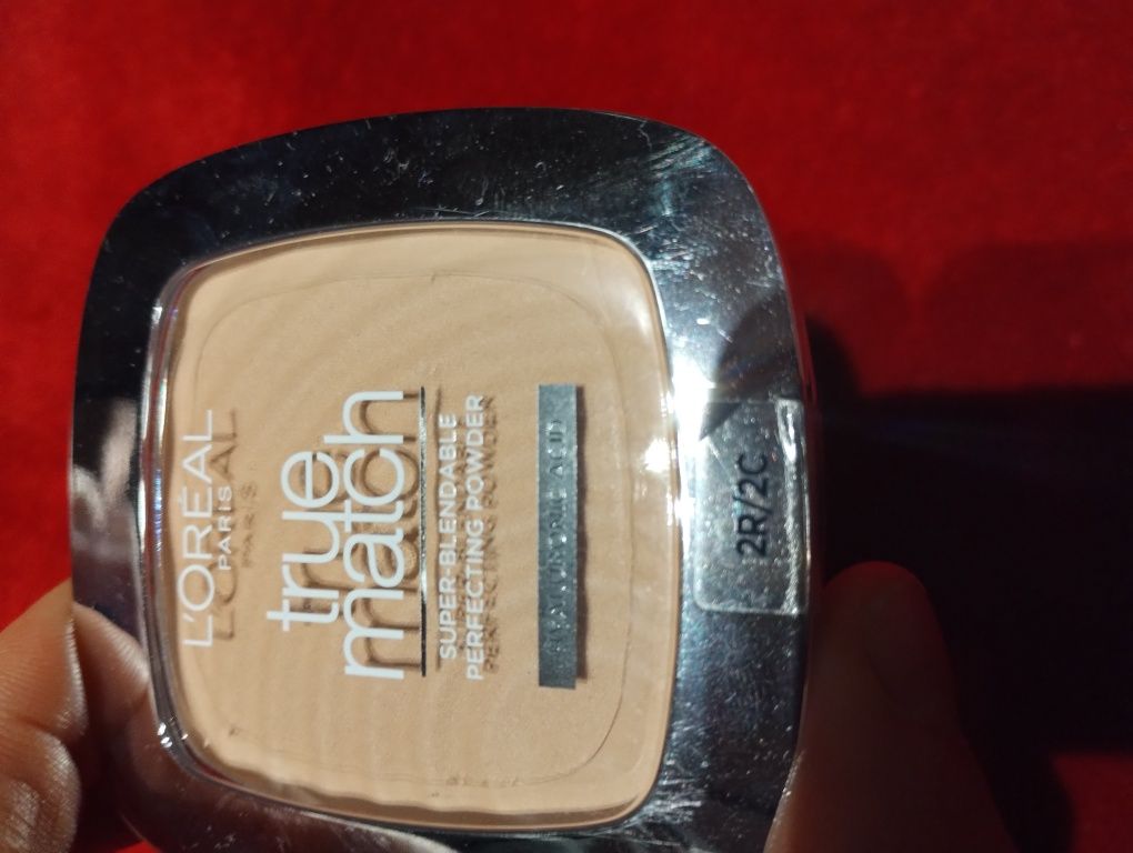 Podkład do twarzy matujący z gąbką L'Oreal true match 2R/2C