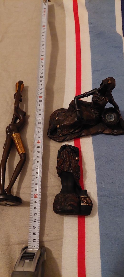 Zestaw 3 figurki w stylu afrykańskim