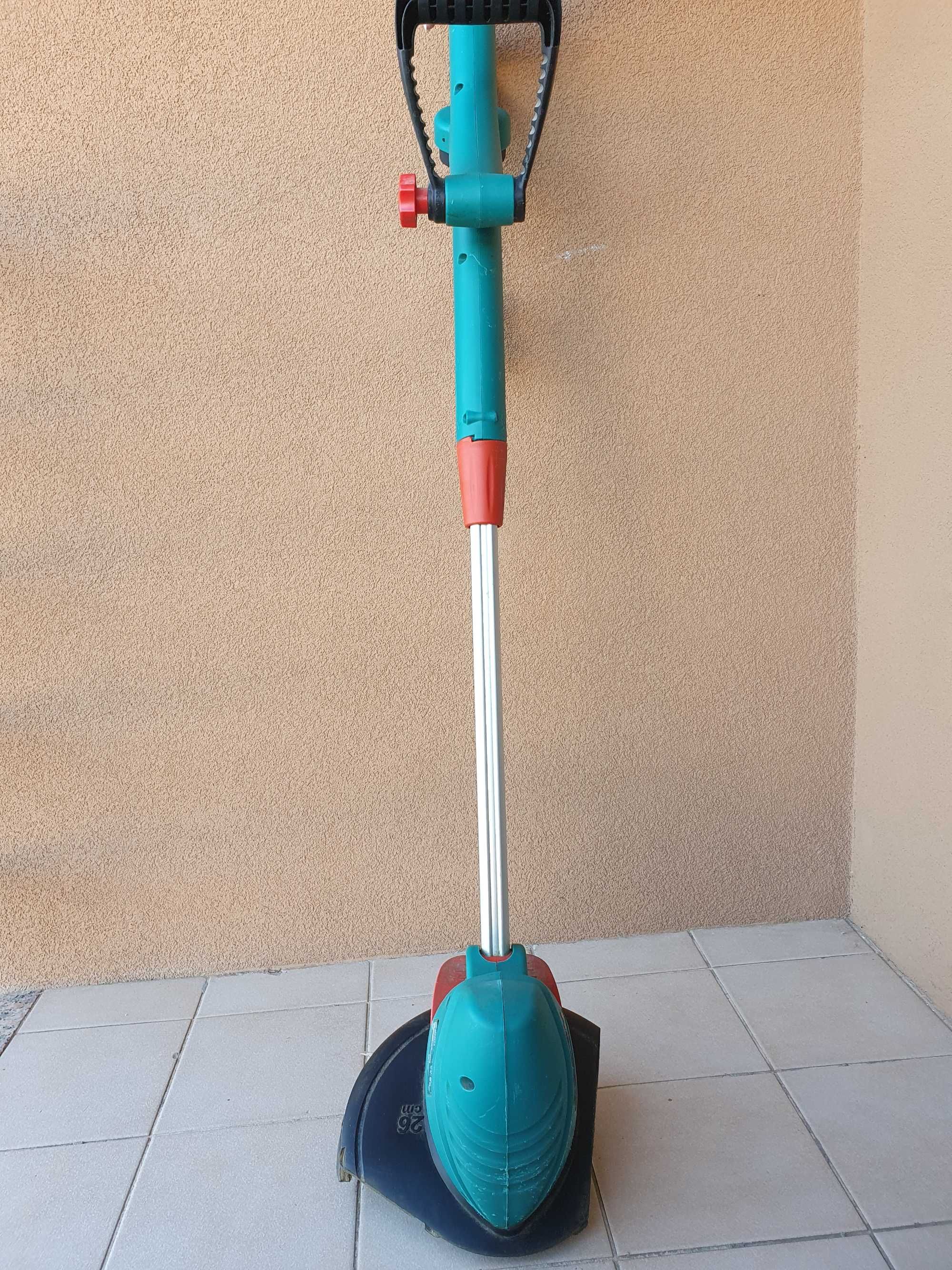 Cortador de relva Bosch art 26 combitrim