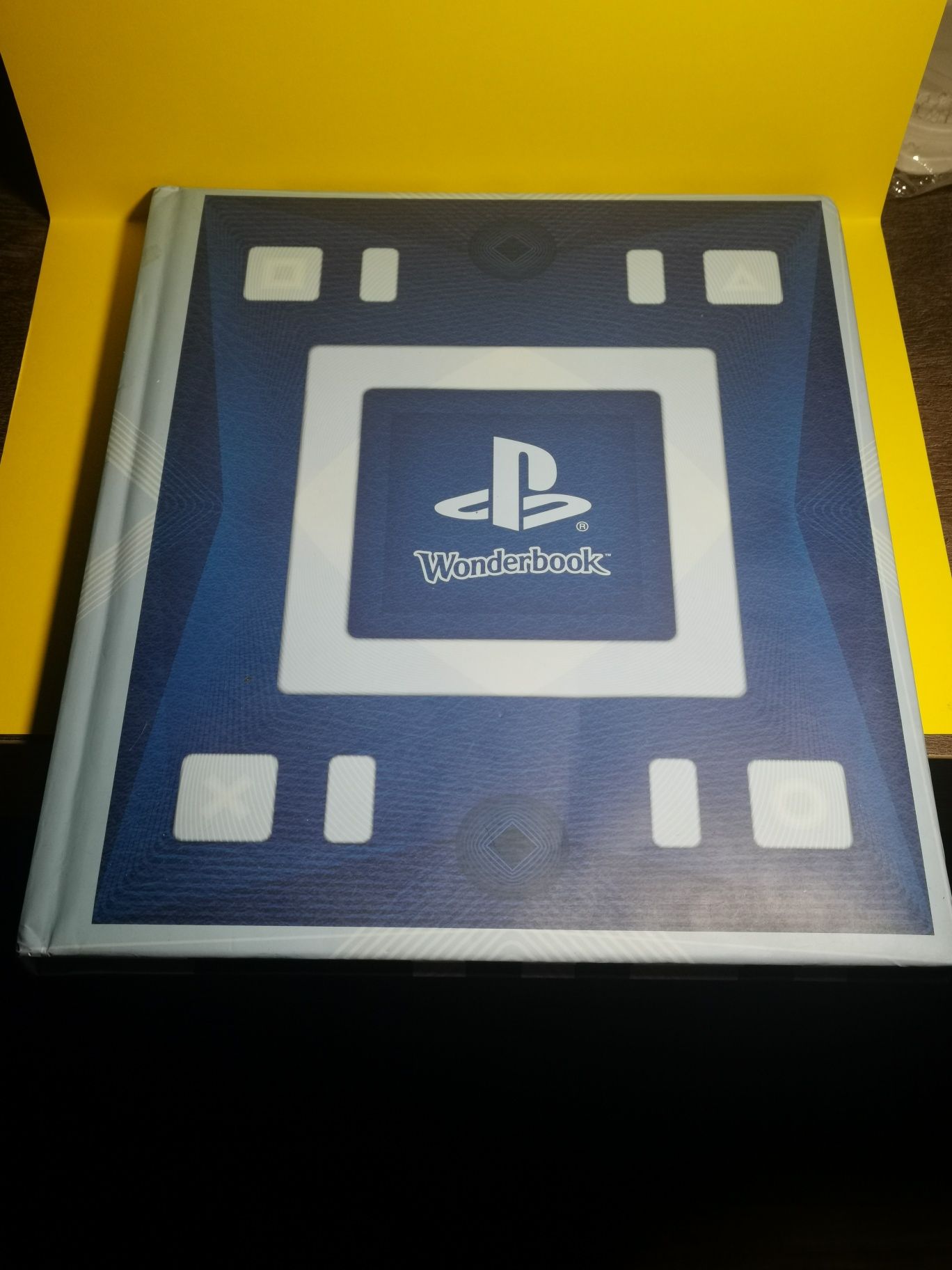 Gra na PS3 Księga czarów PL w zestawie z księgą i oryginalny kartonik
