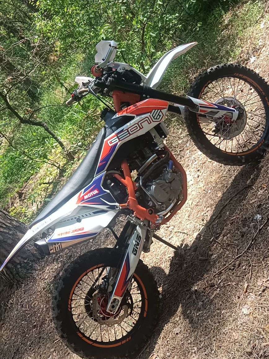 Geon Dakar Gns300