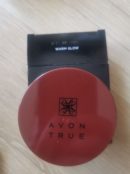 Kulki brązujące Avon Warm Glow