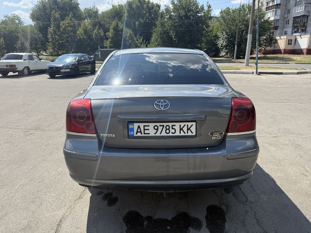 Тайота Авенсис 2 л дизель! ОБМЕН