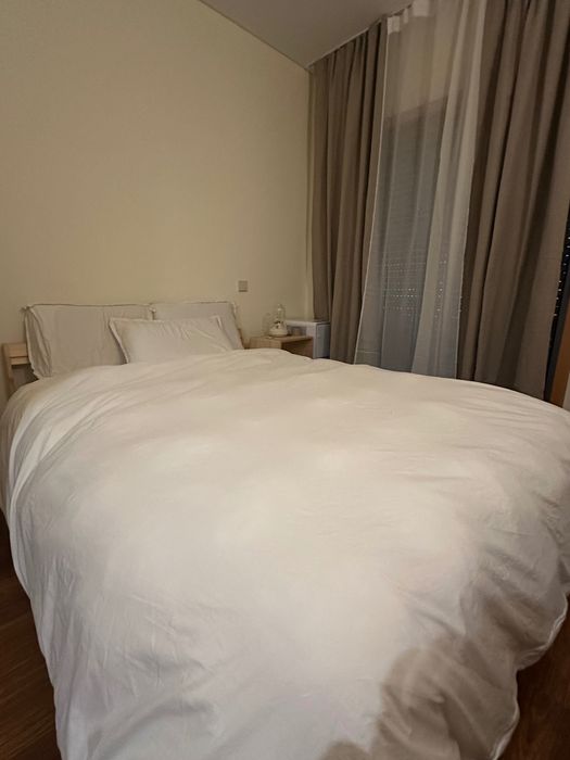 Cama 140x200 com estrado