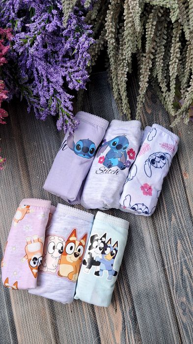 Marki figi dziewczęce Stitch Bluey w opak. 6 szt.