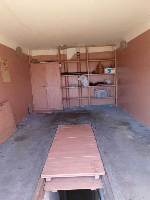 Гараж капітальний