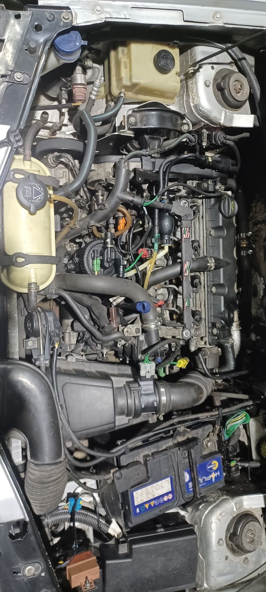 Citroën berlingo first 2.0hdi 5 lugares
