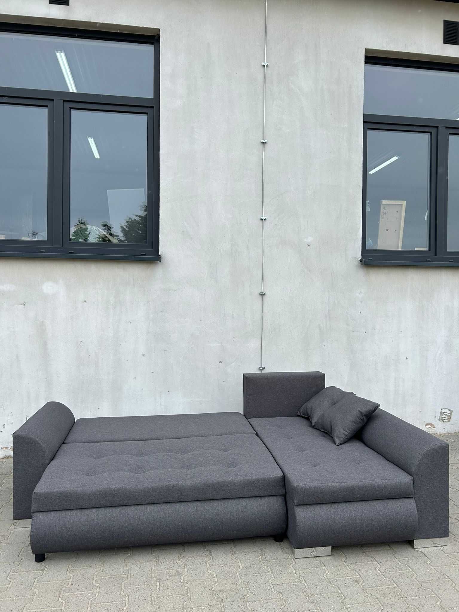 Elegancki narożnik Revo – dostępny od ręki, szybka realizacja!