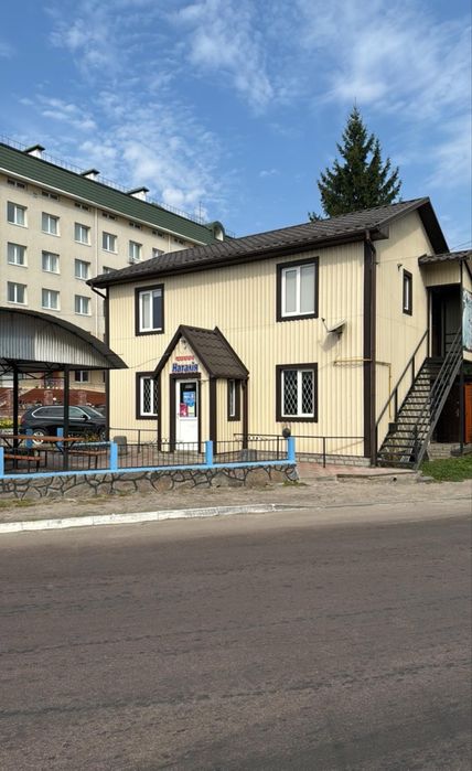 Здається під оренду Рокитне біля лікарні