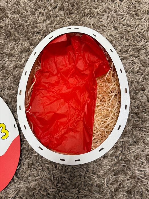 Коробка подарочная киндер сюрприз