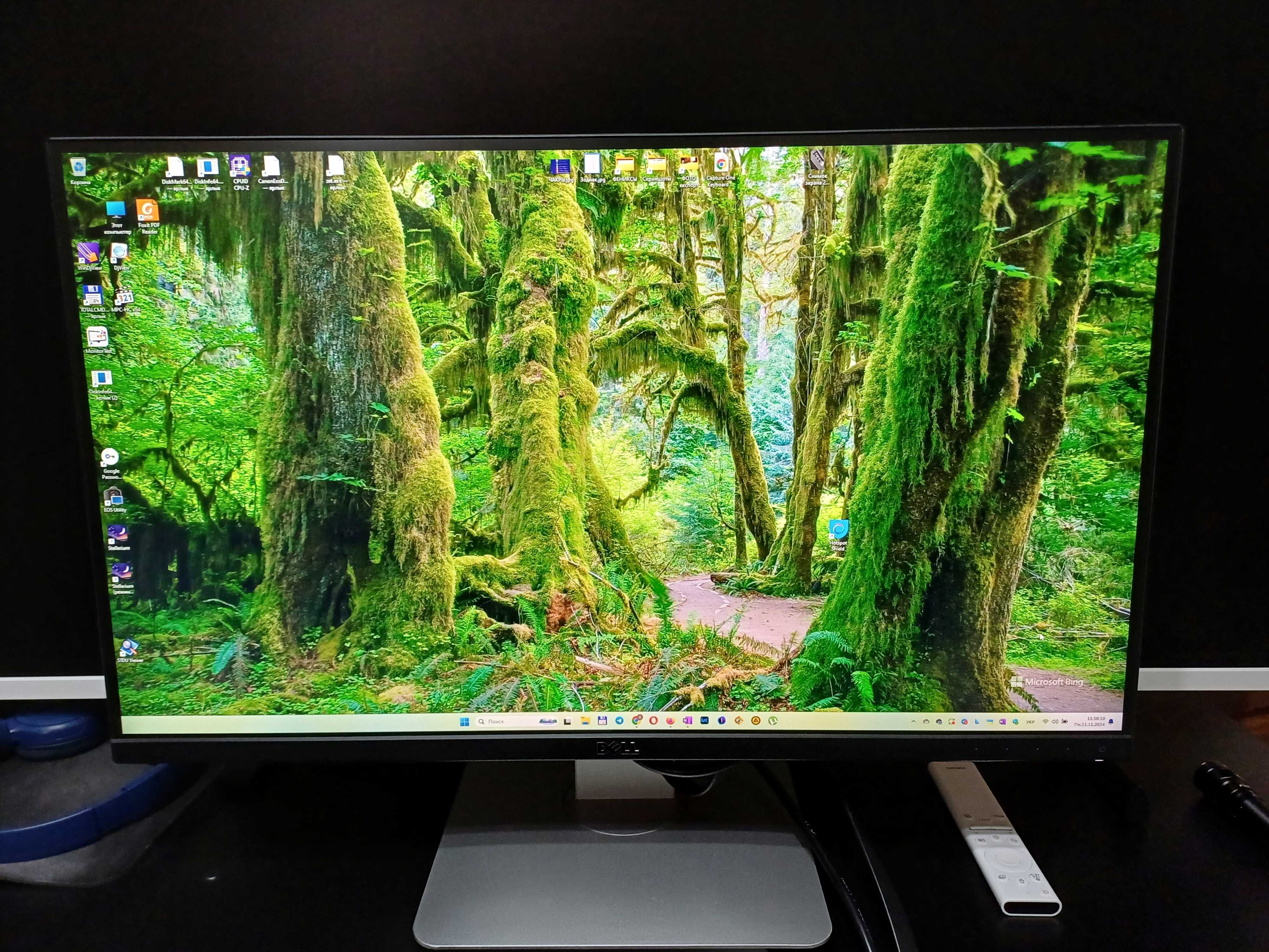 Dell U2715H, идеальное состояние, коробка, без битых пикселей