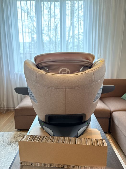 Автомобільні крісла cybex sirona platinum Ti