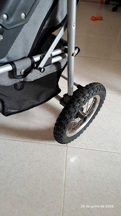 Carrinho ɓebé esporte corrida trilha