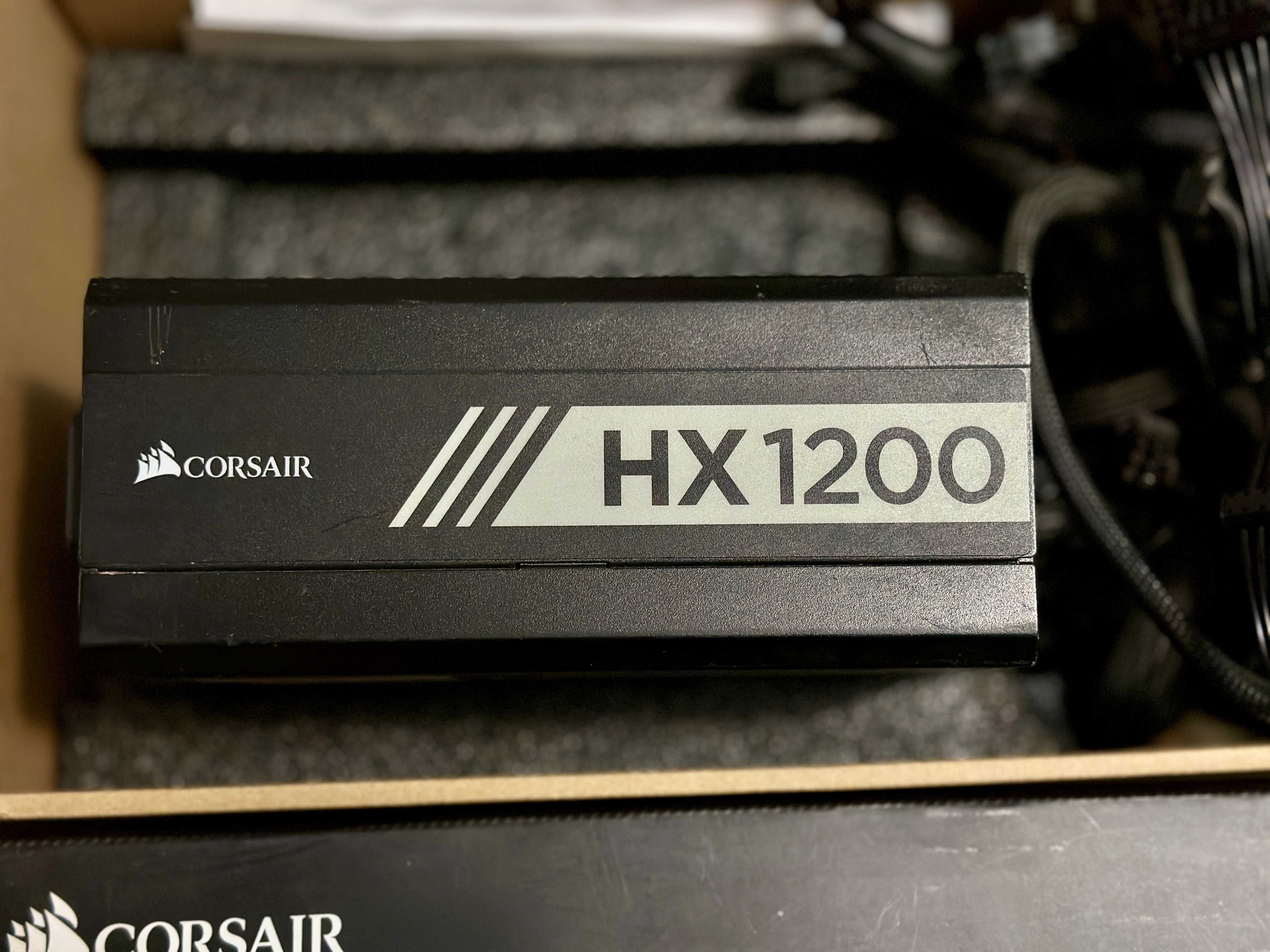 Блок живлення Corsair HX1200
