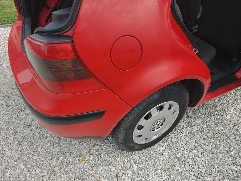 Volkswagen Golf 4 98 rok