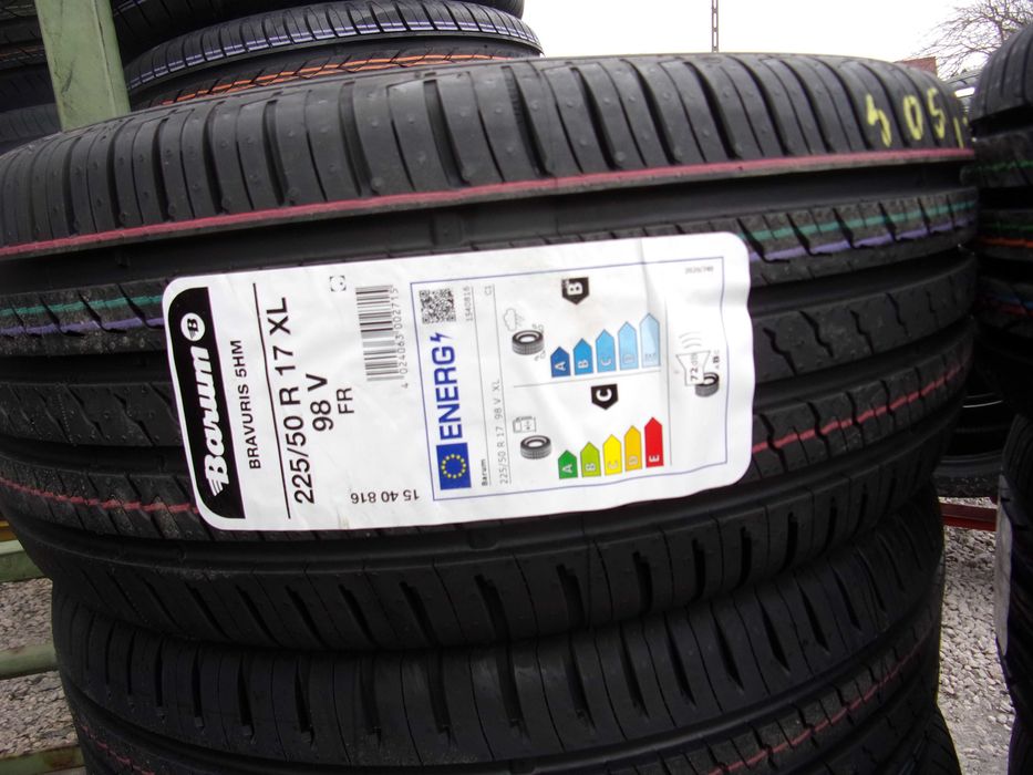 Nowe opony letnie 225/50/17 Barum gr. Continental